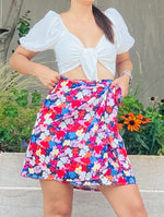 Load image into Gallery viewer, Satin 🌺 Floral Skirt
